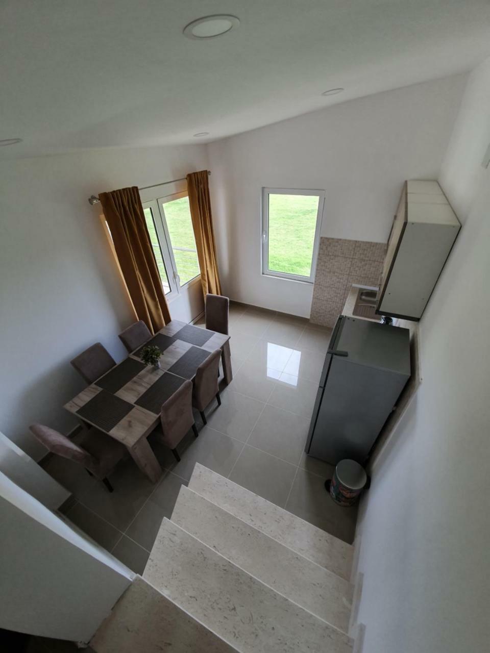 Apartments Melbourne 울친 외부 사진