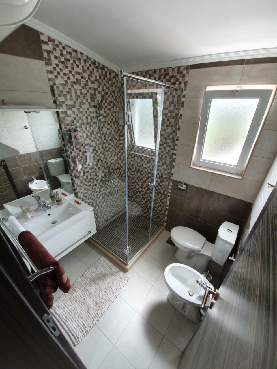 Apartments Melbourne 울친 외부 사진