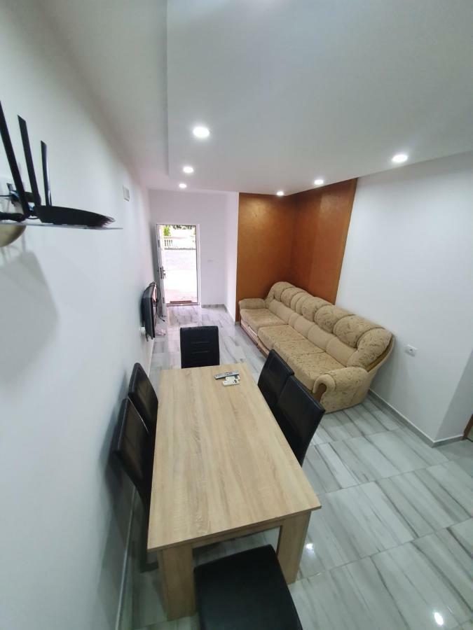 Apartments Melbourne 울친 외부 사진